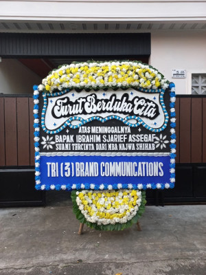 Papan Bunga Duka di Jemaja Barat